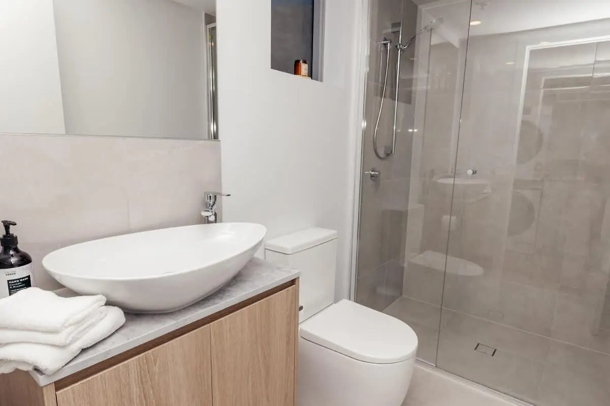 Azzure Bliss At Bokarina Beach Kawana Waters Appartement